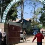 Colleges Reopen In Kashmir But Students Stay Away