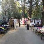 People Throng Sunday Market In Srinagar