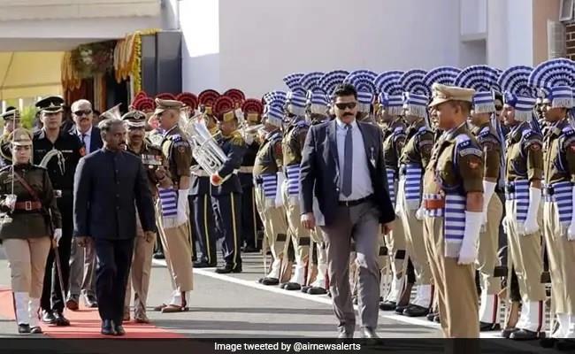 Govt Offices Reopen In Jammu, LG Accorded 'Guard Of Honour' – Jammu Kashmir