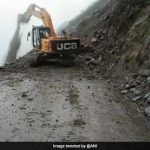 Jammu-Srinagar Highway Closed For 3rd Day, Heavy Rain Hampers Road Clearing Operations